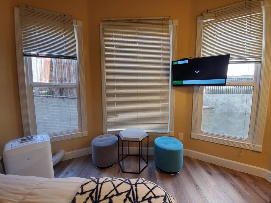 Centrally Located Studio And Cozy Place Perfect For Travelers And Couples! Located In San Diego Downtown! Perfect For Your Quick Getaway! Apartment ภายนอก รูปภาพ